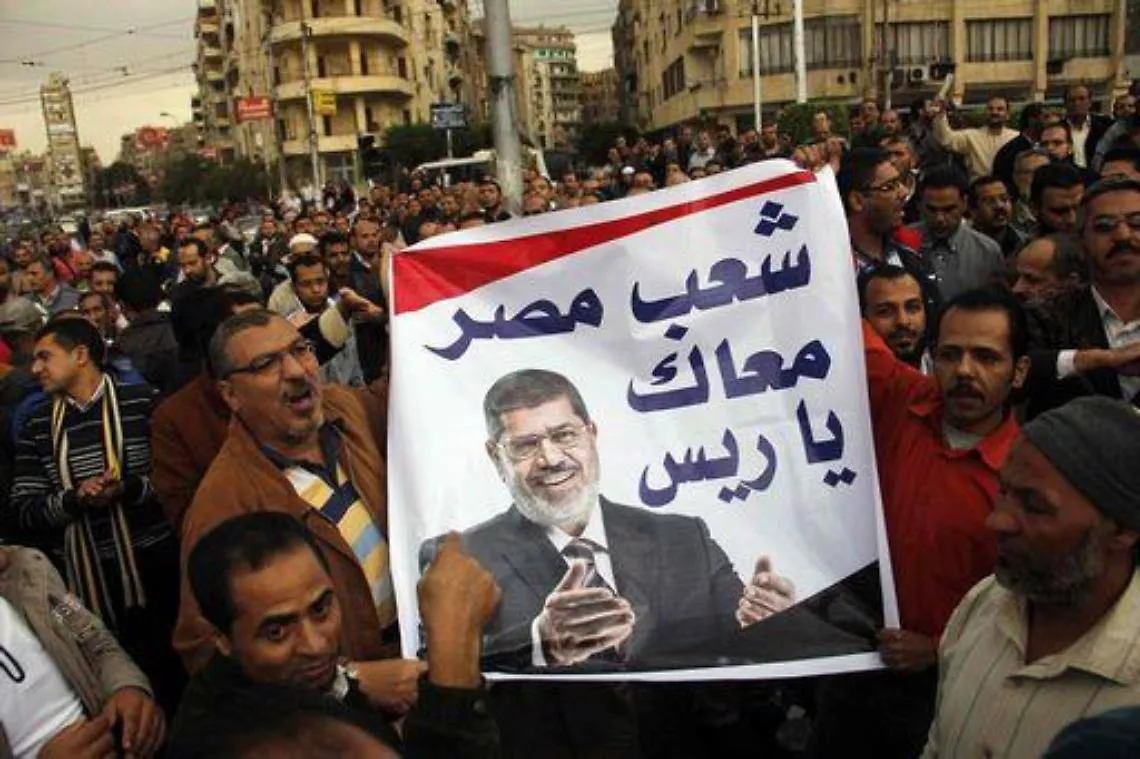 Egitto/ Dopo violenze, Morsi terr&agrave; un discorso alla nazione