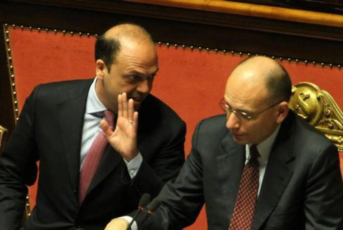 Governo/ Letta: I ministri staranno fuori da cose partitiche