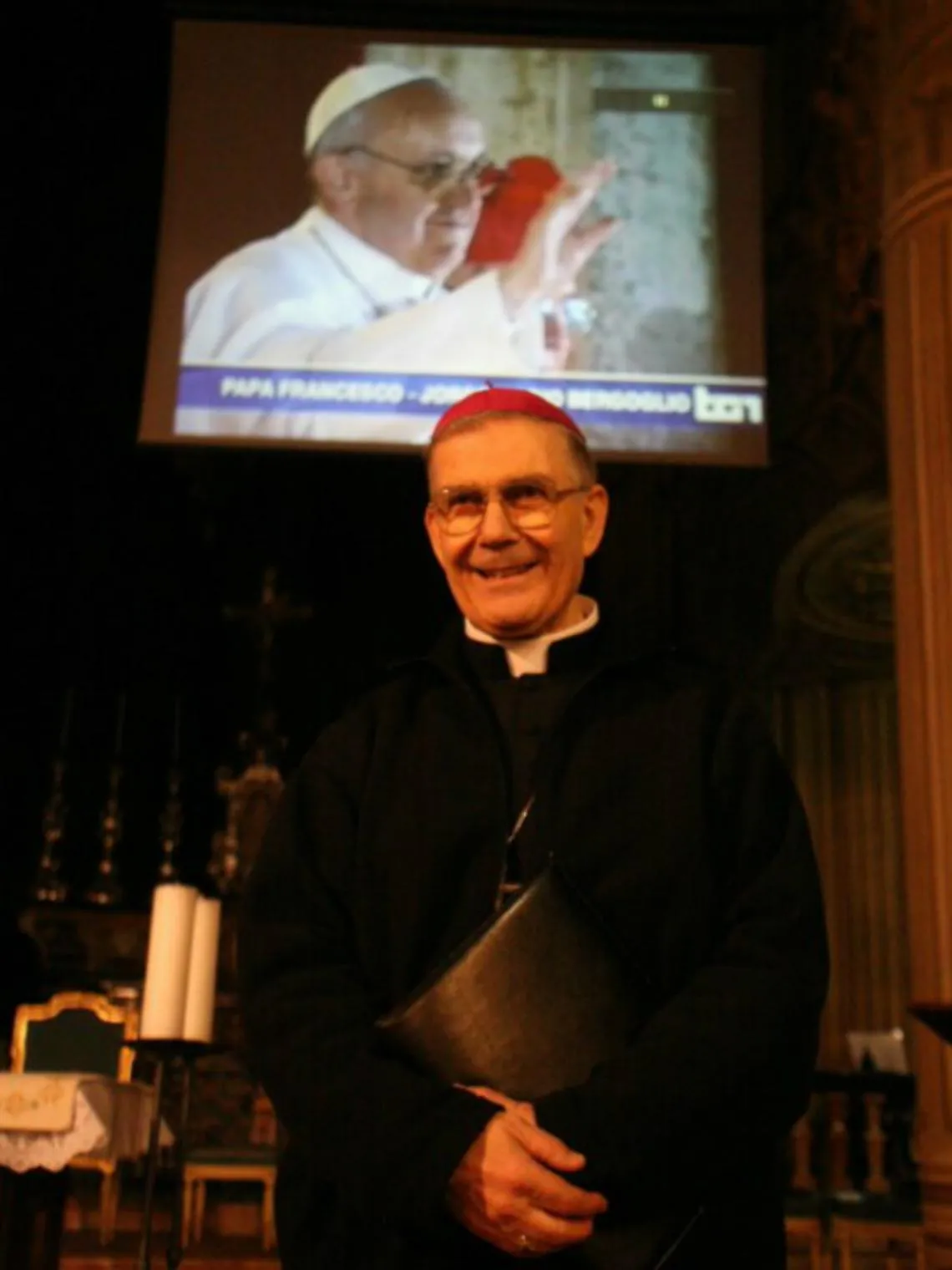 &laquo;Santit&agrave;, guardi che l'aspettiamo&raquo;<br/>Cos&igrave; il vescovo ha incontrato il Papa