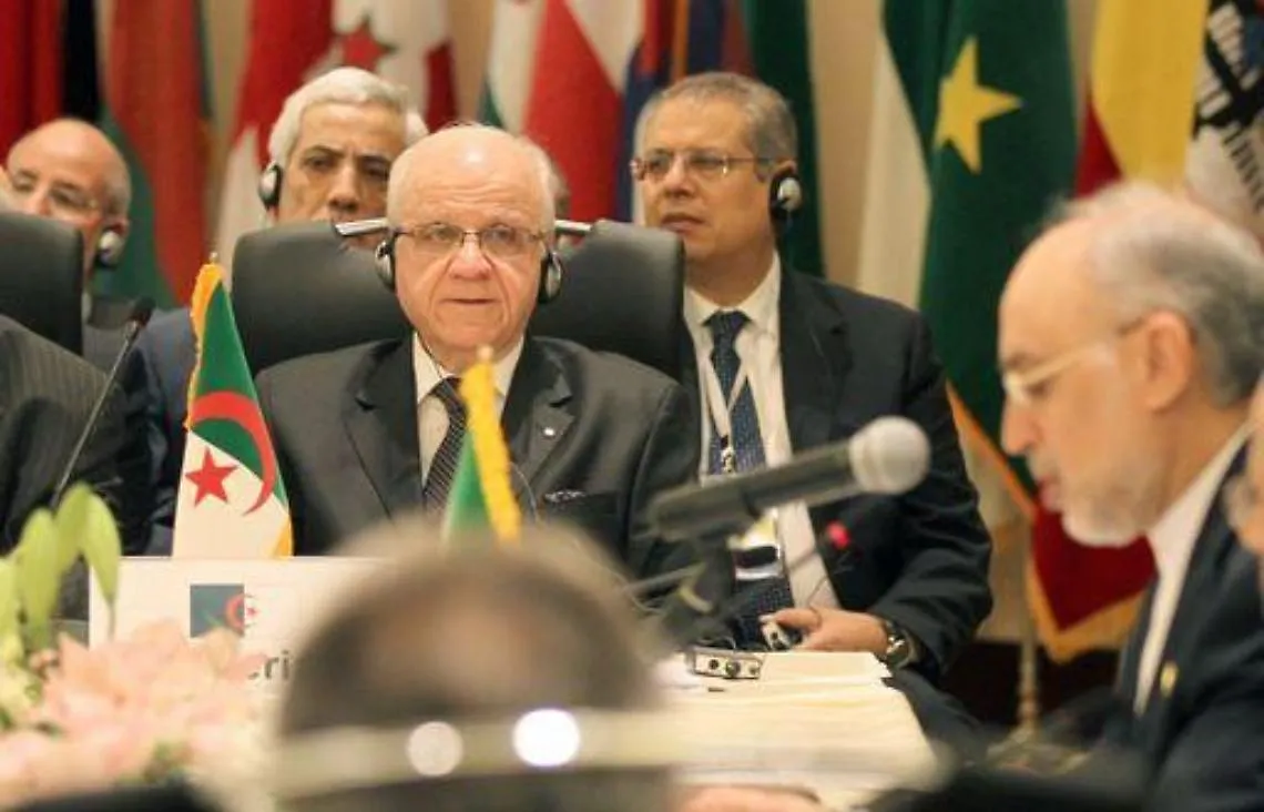 Siria/ Teheran ribadisce la necessit&agrave; di una soluzione politica