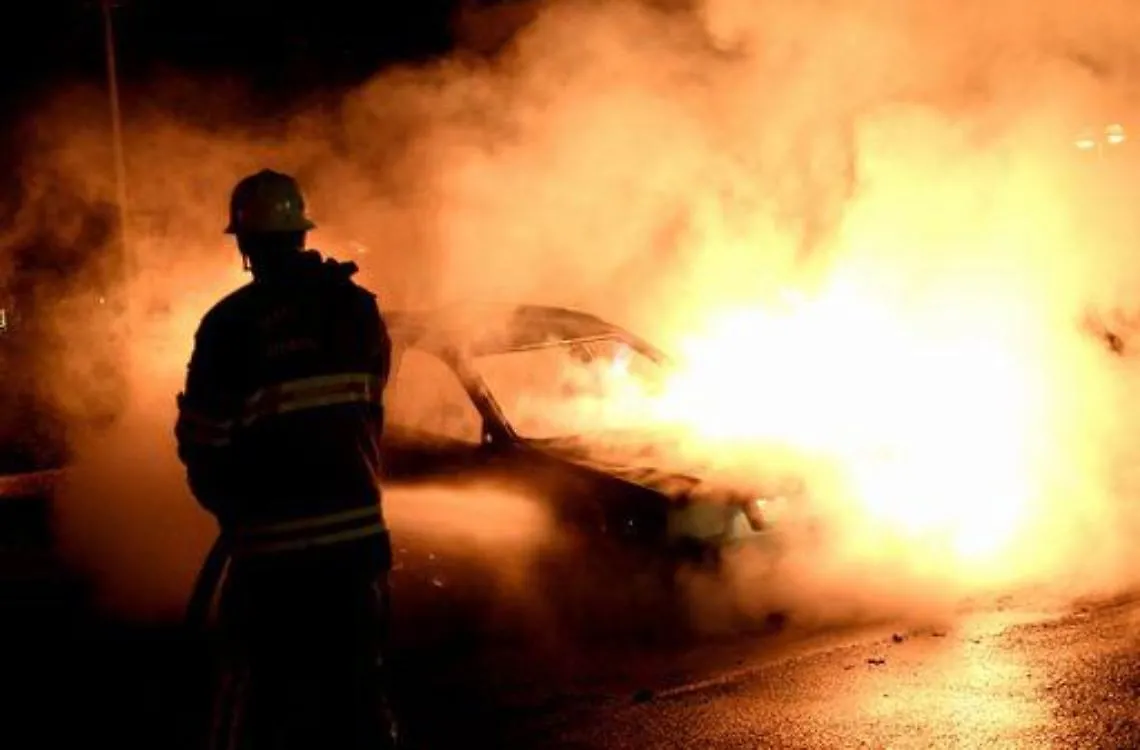 Svezia/ Terza notte consecutiva di disordini, 8 arresti