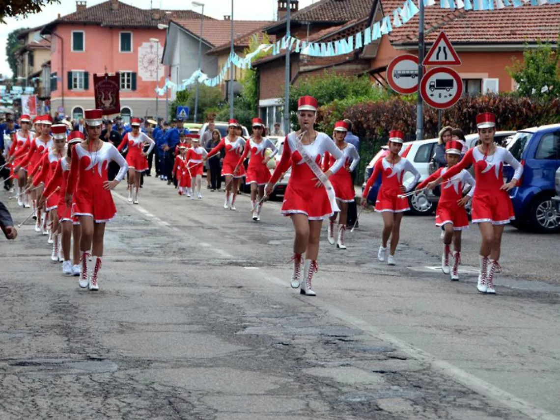 Villanova, festa della Primavera con notte bianca