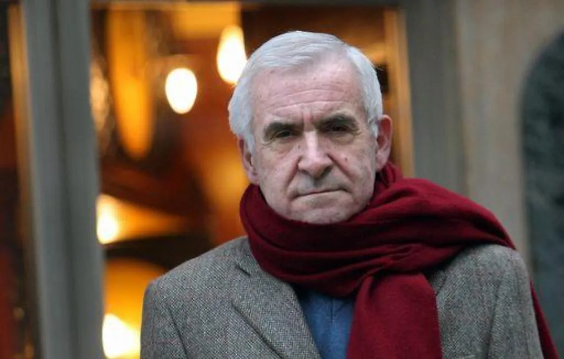 Francia/ Ritrovato morto in casa ex capo servizi segreti Bertrand