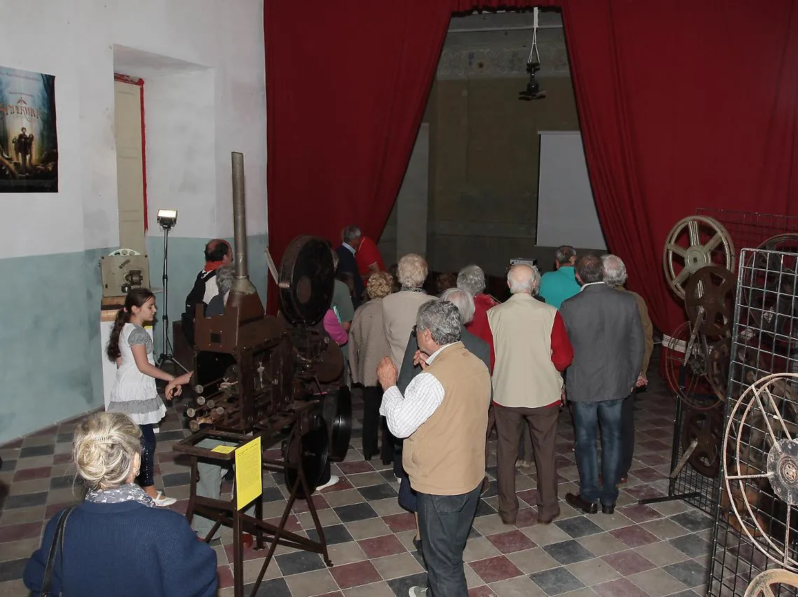 Il "Cinema Piemonte" apre alla nostalgia dei film