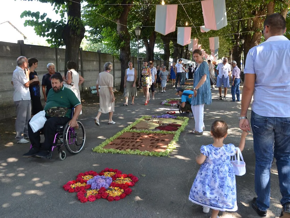 Villanova: lInfiorata torna e raddoppia <br/>con la Notte Bianca in musica