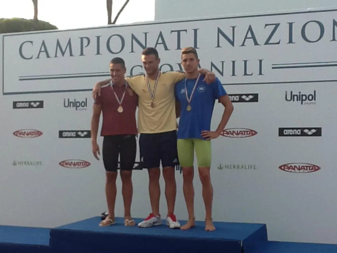 Nuoto, fratelli Brumana sul podio ai tricolori