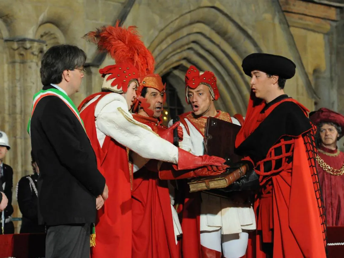 Palio, il Comune registra il marchio e fa pagare<br/>le royalties. La minoranza: iniziativa sbagliata