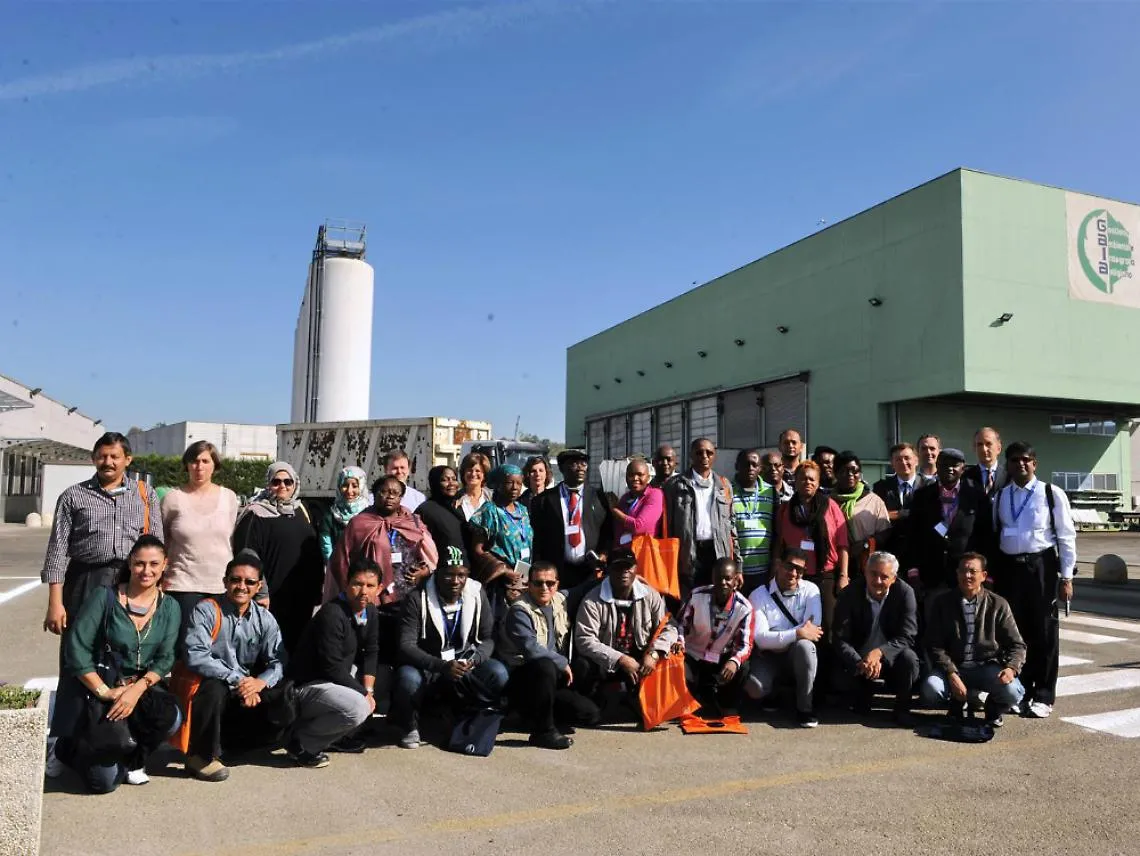 Gaia, un esempio per la sicurezza<br/>Delegati in visita da Africa e Asia