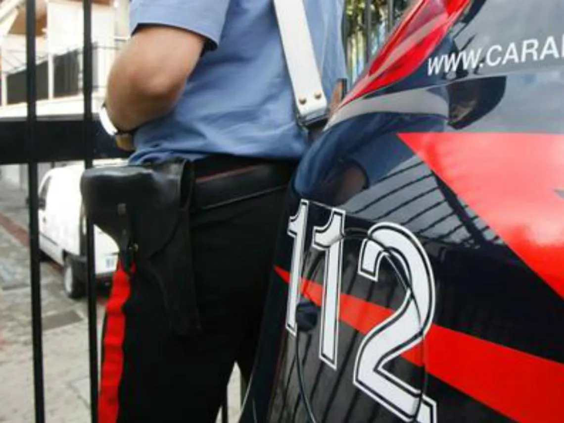 Alla guida ubriaco, denunciato canellese
