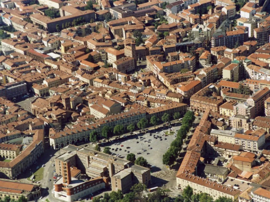 Il tessuto post industriale non si potr&agrave;<br/>recuperare ma quale innovazione ad Asti?