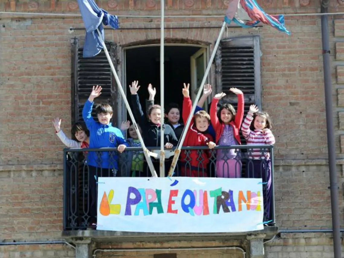 La piazza di Portacomaro stazione<br/>sar&agrave; intitolata al nonno del Papa