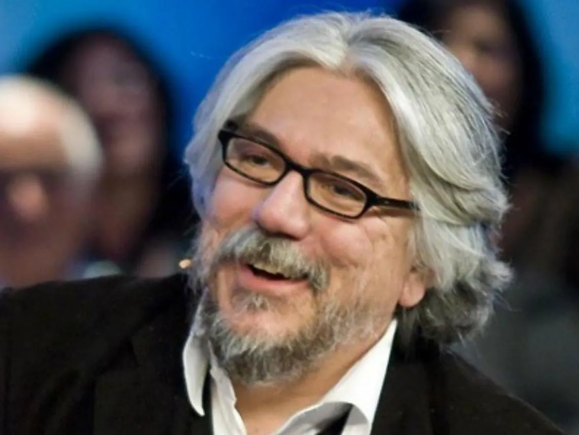 Meluzzi: tradire per non<br/>sentirsi controllati dal partner