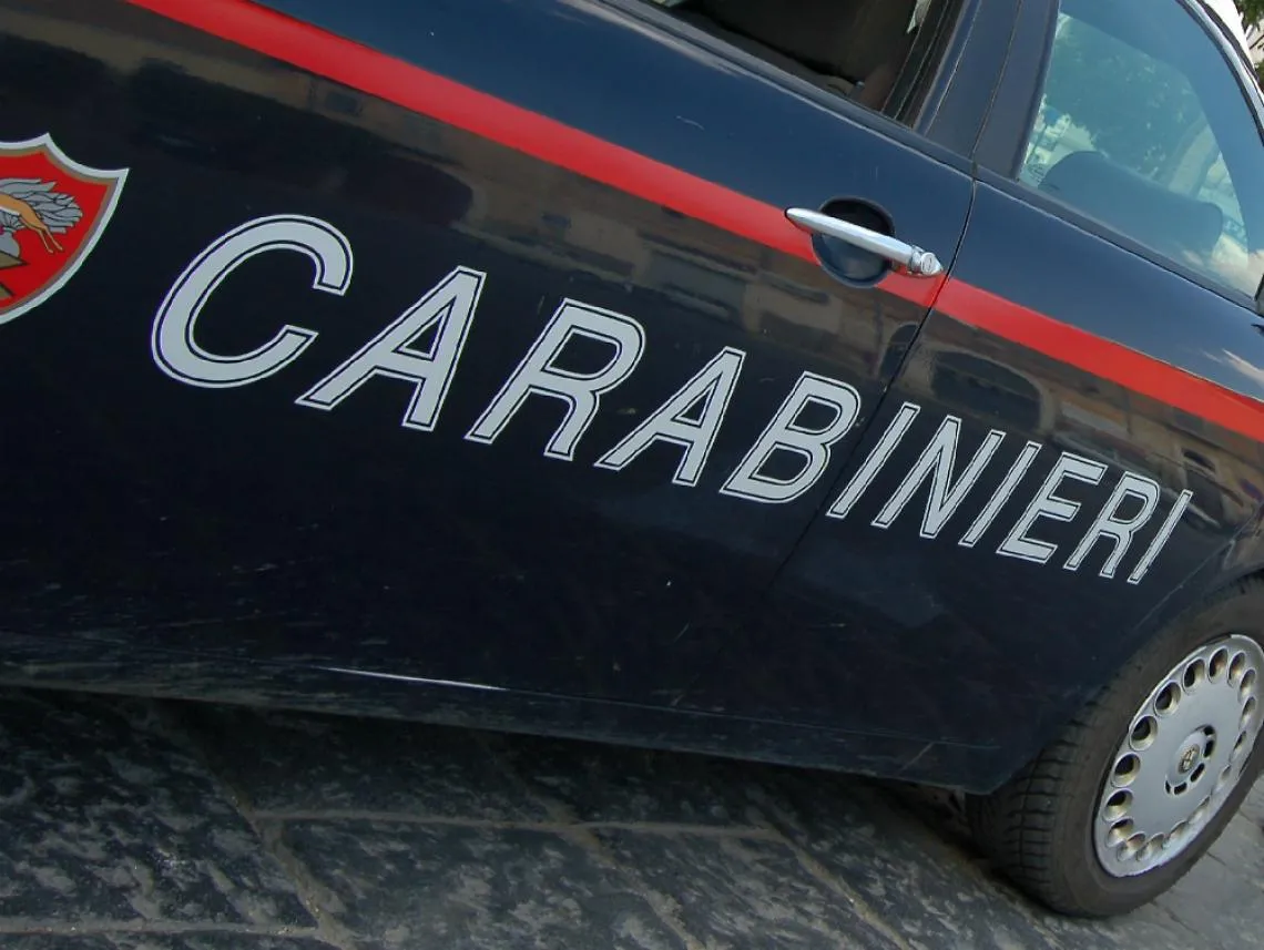 Truffa e falsit&agrave; materiale, denunciata coppia di trentenni a Castagnole Lanze