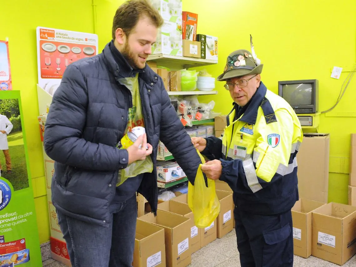 Fare la spesa pensando a chi ha meno<br/>110 punti vendita per la Colletta Alimentare
