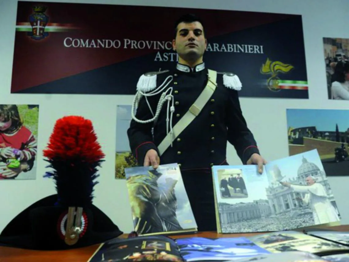 Carabinieri, calendario storico<br/>per il bicentenario di fondazione