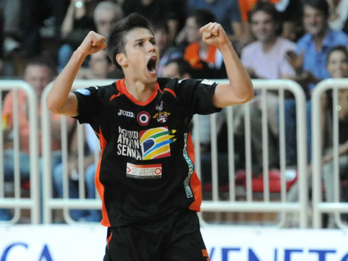 Orange, successo agli extra time coi "lupi"