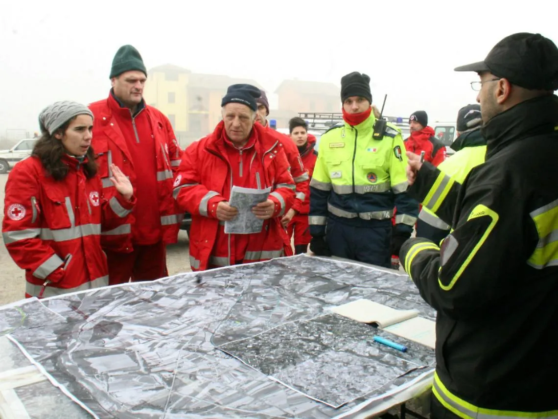 Le indagini sulla donna scomparsa proseguono a tutto campo