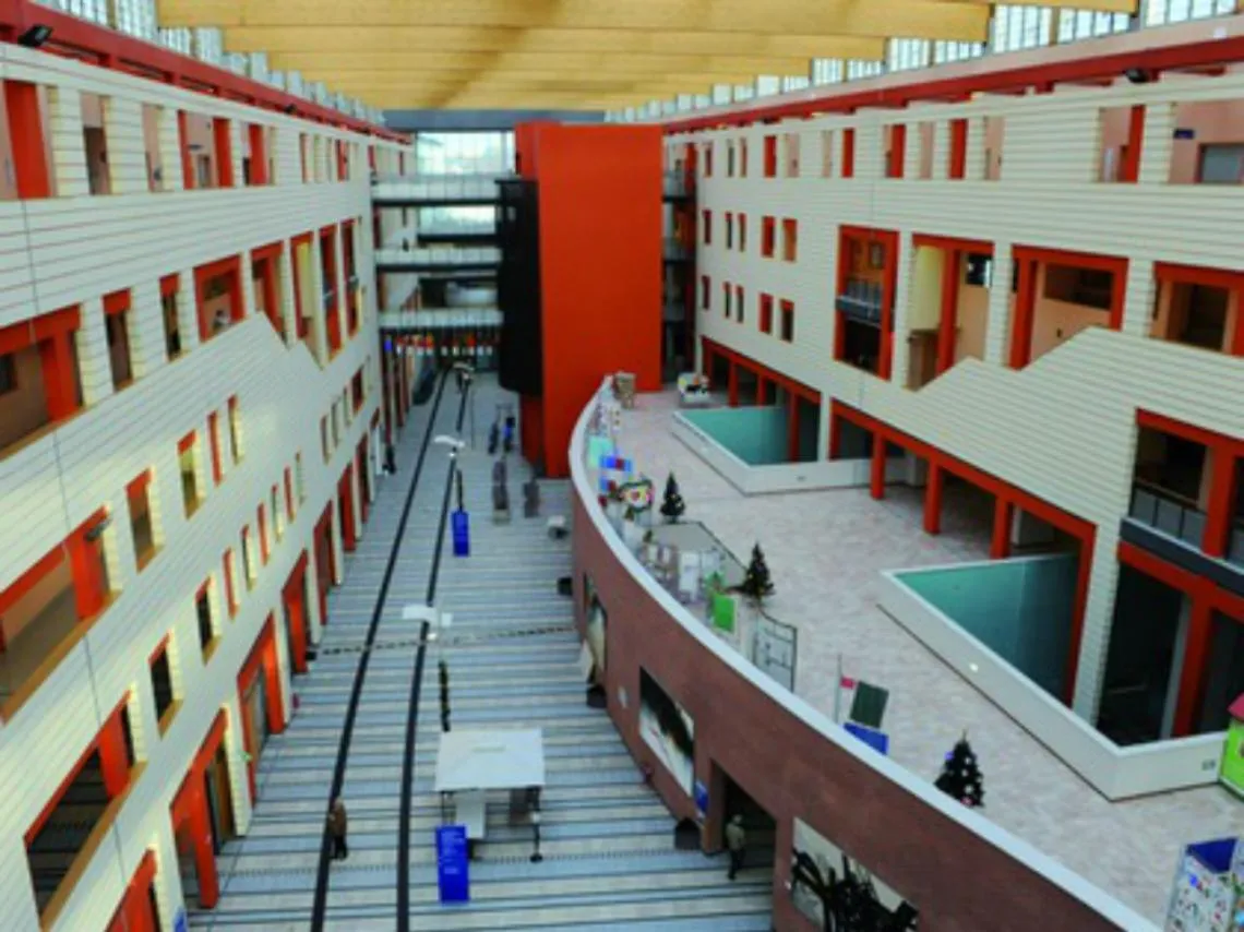 Operata in ospedale, dimessa, sta di nuovo male,<br/>di nuovo dimessa: morta 77enne al Cardinal Massaia
