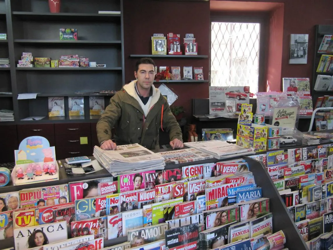 "Ma quella &egrave; la mia edicola! Perch&egrave; &egrave; in vendita su internet?"