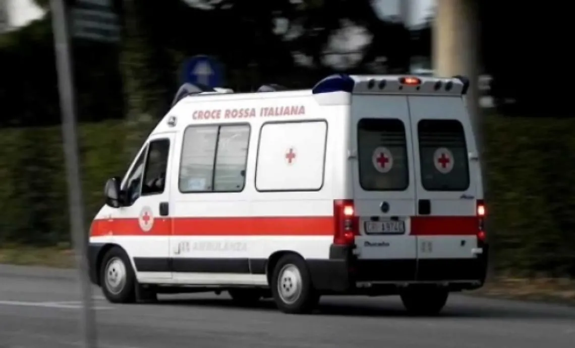 Muore dopo un tragico incidente in moto