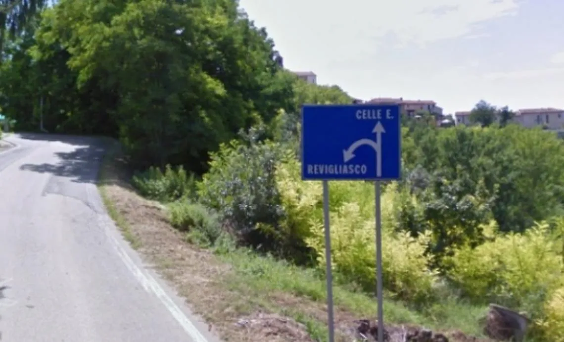 Forse a Fossano le due ragazzine fuggite