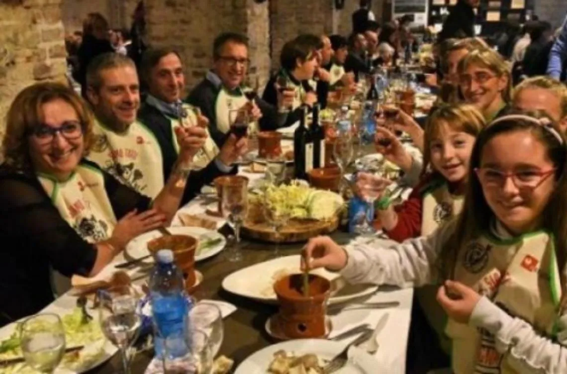 Ad Asti &egrave; il week end del Bagna Cauda Day