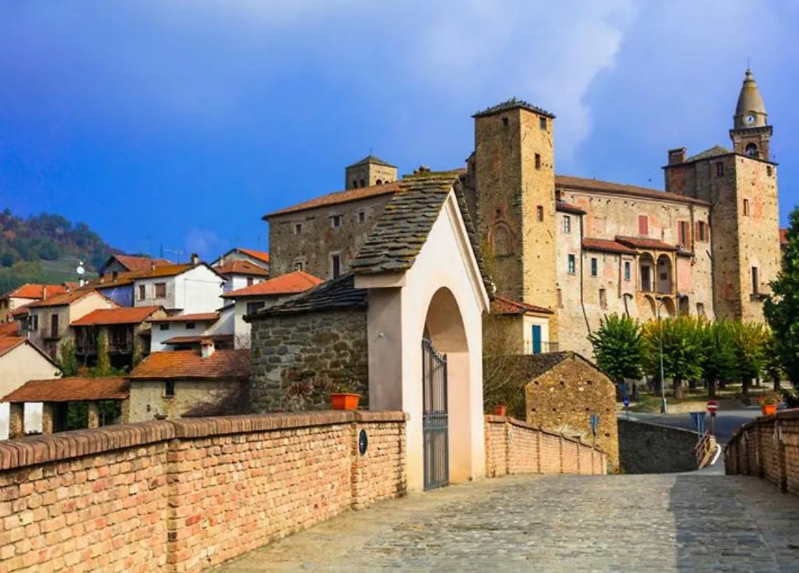 Castello Monastero