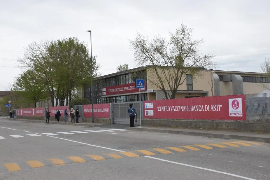 centro vaccinale via guerra