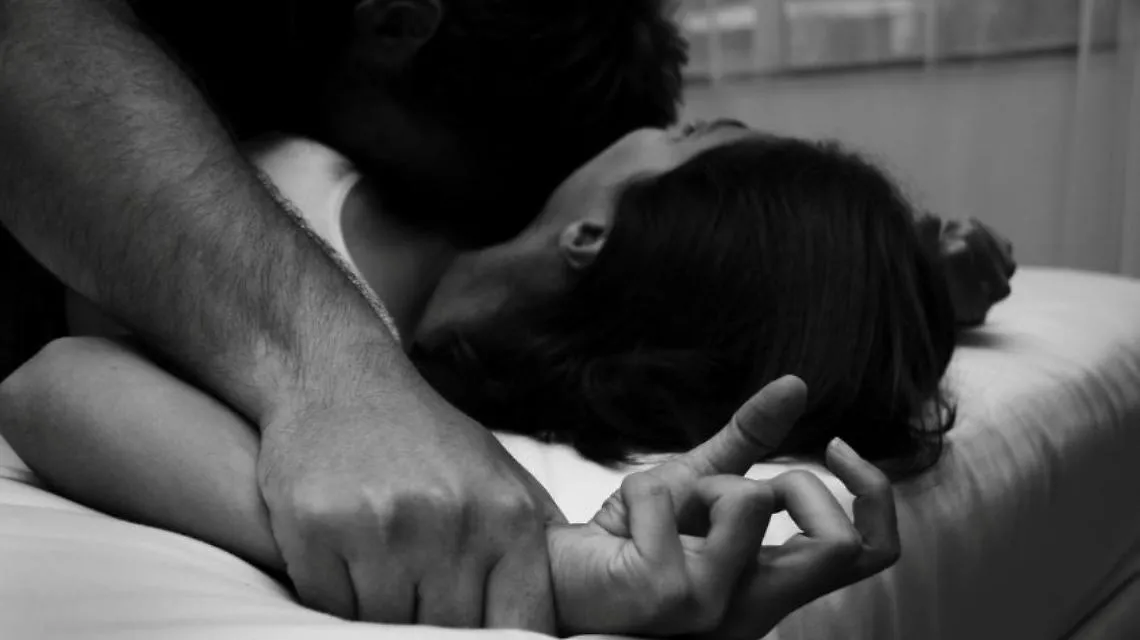 violenza-sessuale-lapresse