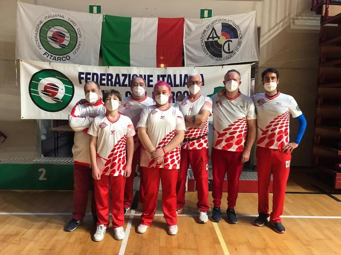 Da sinistra Lamonica, Rizzo, Vassarotti S., Vassarotti F., Pescatori, Arossa e Savoini