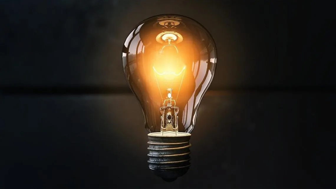 lampadina luce