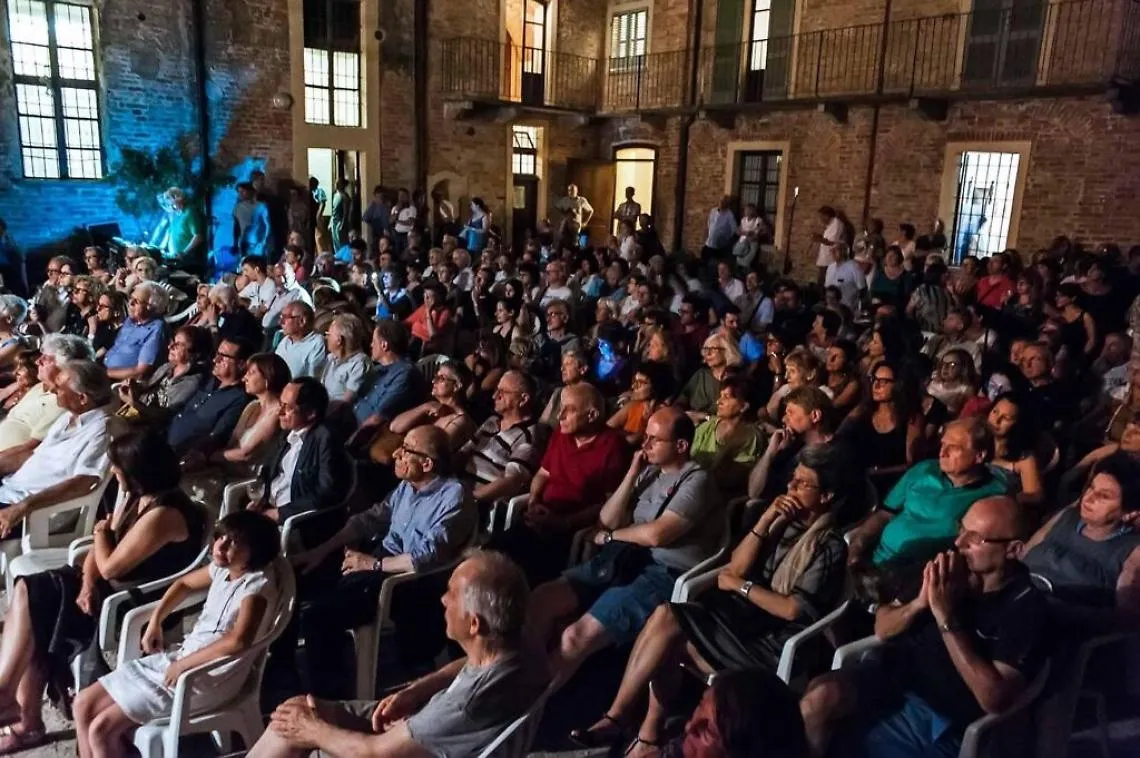 Scintille pubblico
