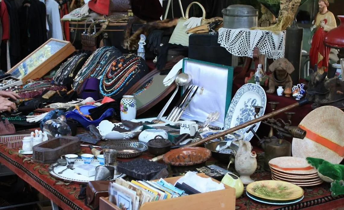 mercatino dell'antiquariato