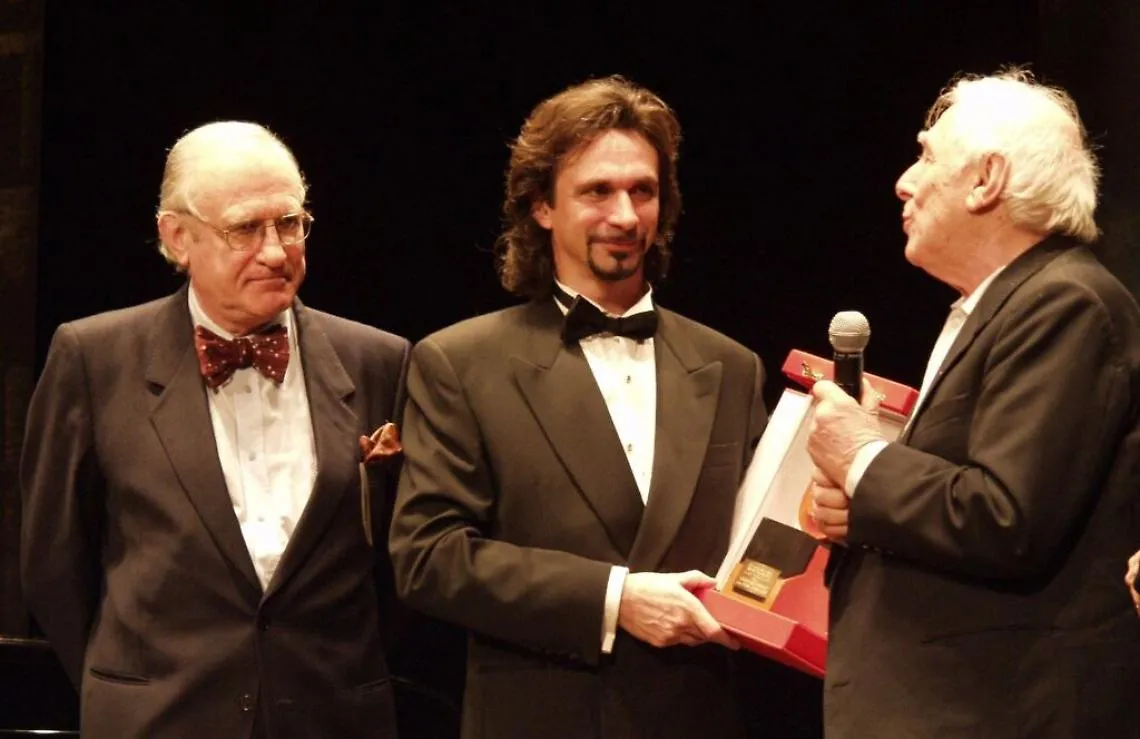 Armiliato Premio Pertile per sito