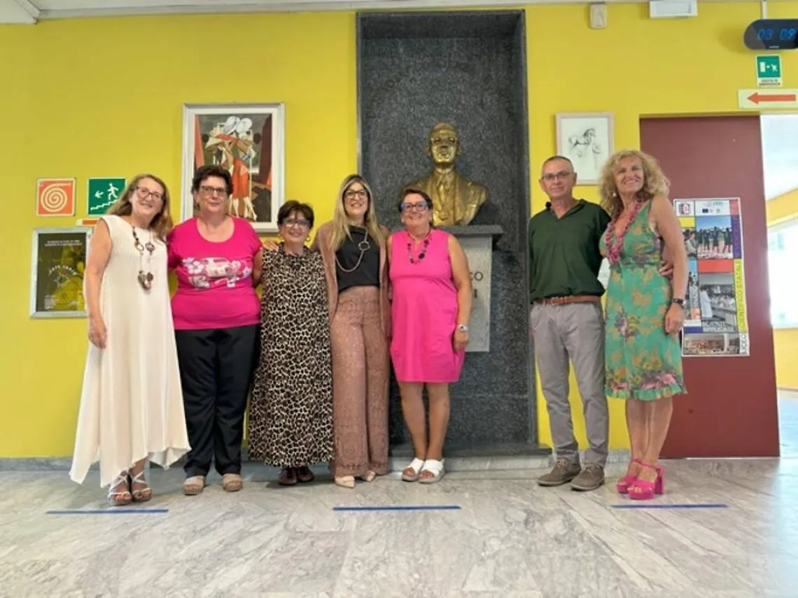 Liceo scientifico Vercelli neo pensionati