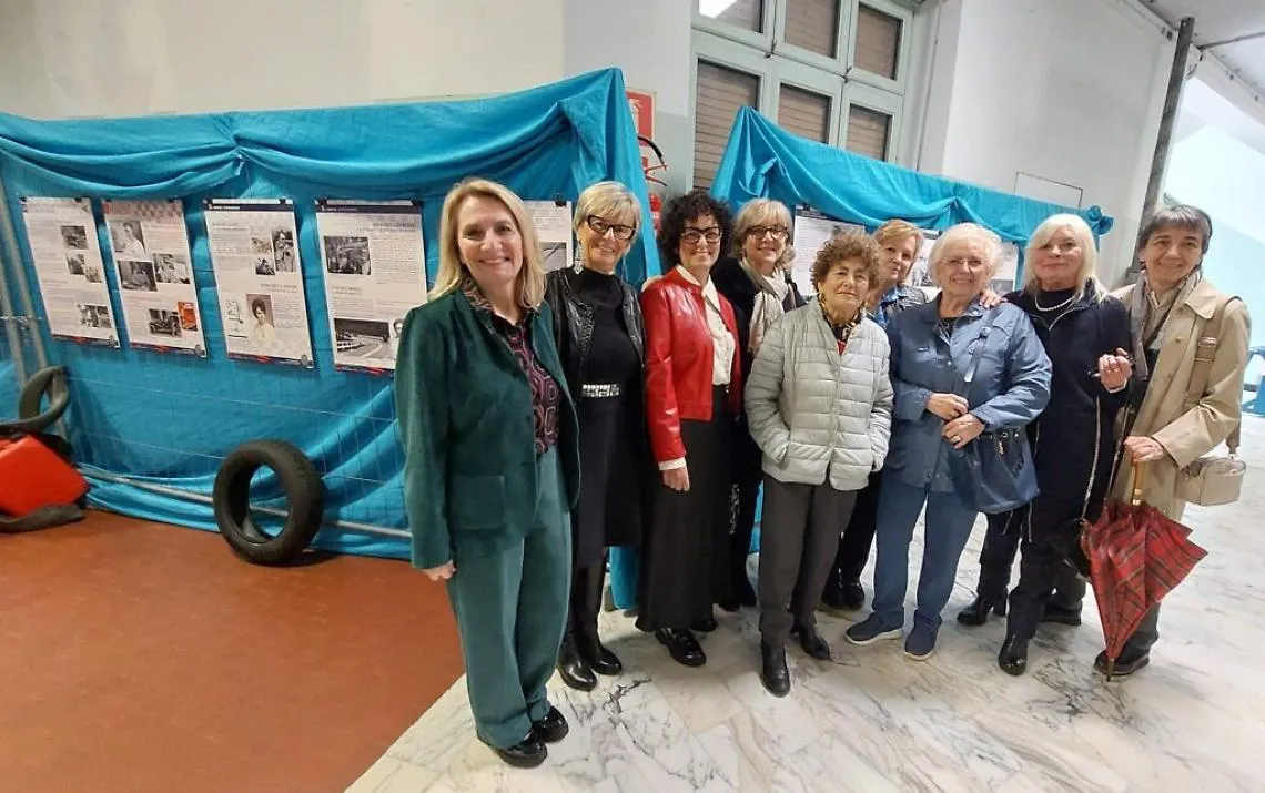 Soroptimist Mostra donne e motori