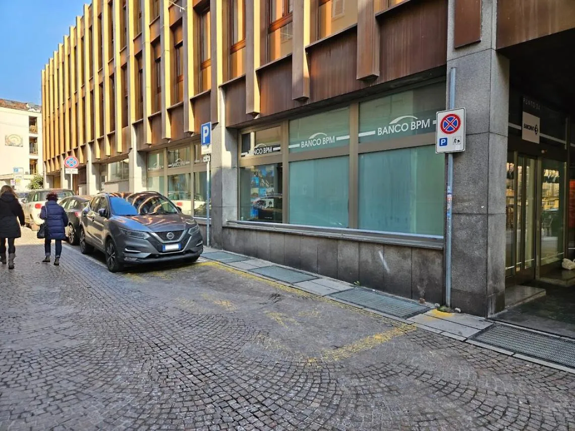 carico e scarico in ztl