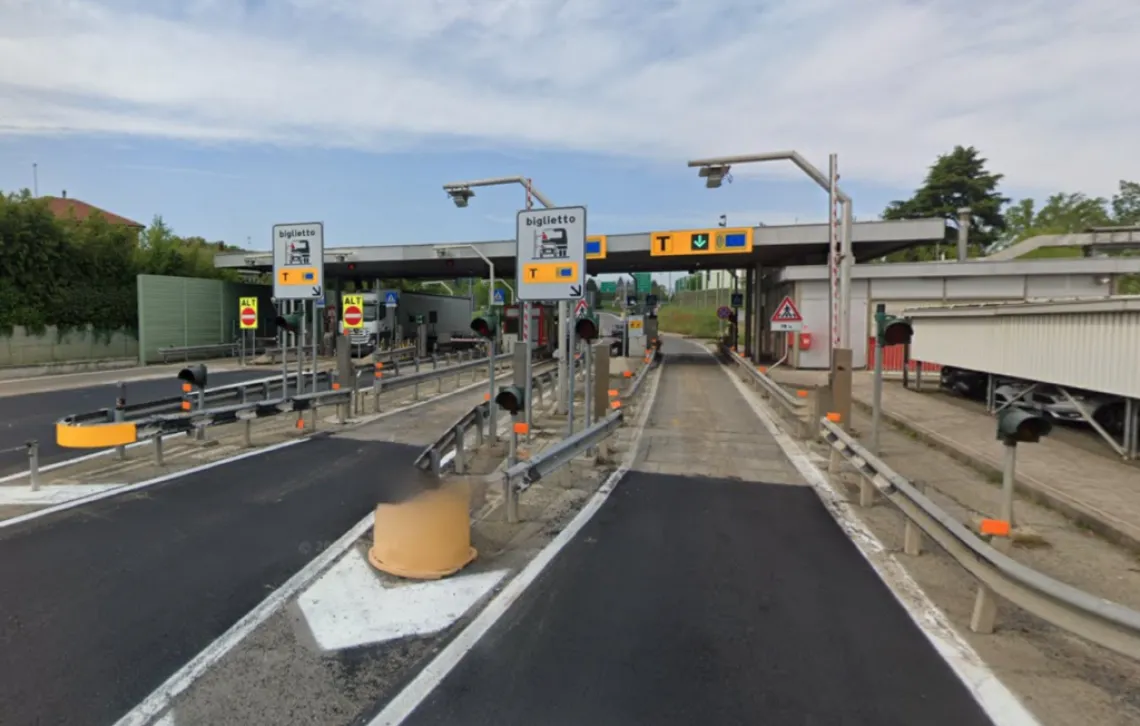 casello autostradale asti ovest