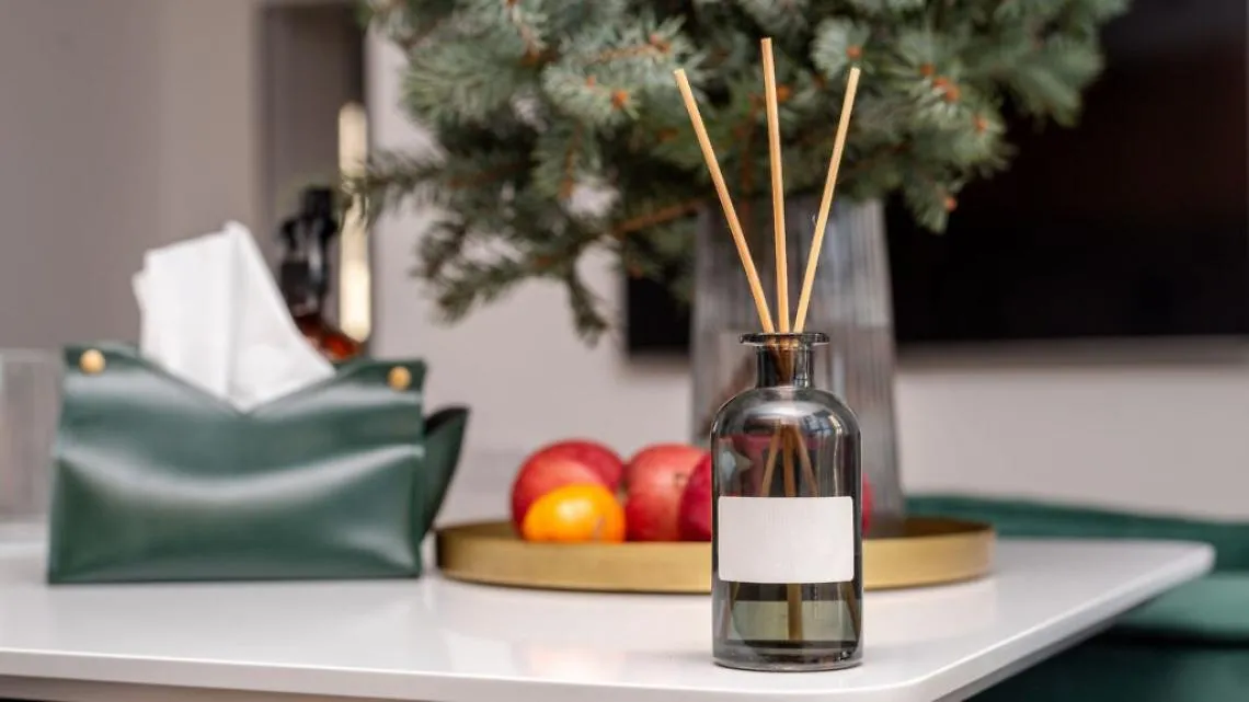 LB Agosto Greta Profumerie ()