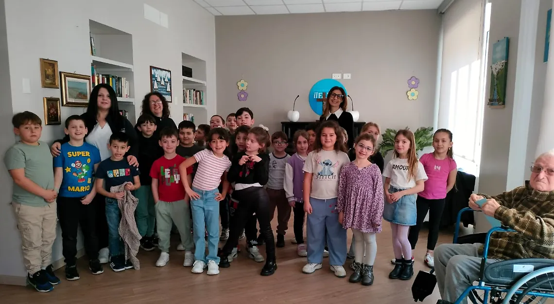 Alunni della primaria Rio Crosio in visita alla Rsa Clinica San Guseppe