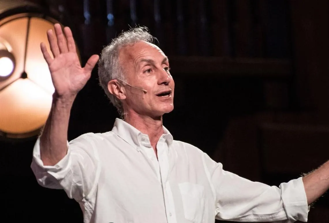&ldquo;Cornuti e contenti&rdquo;, Marco Travaglio fa tappa ad Asti