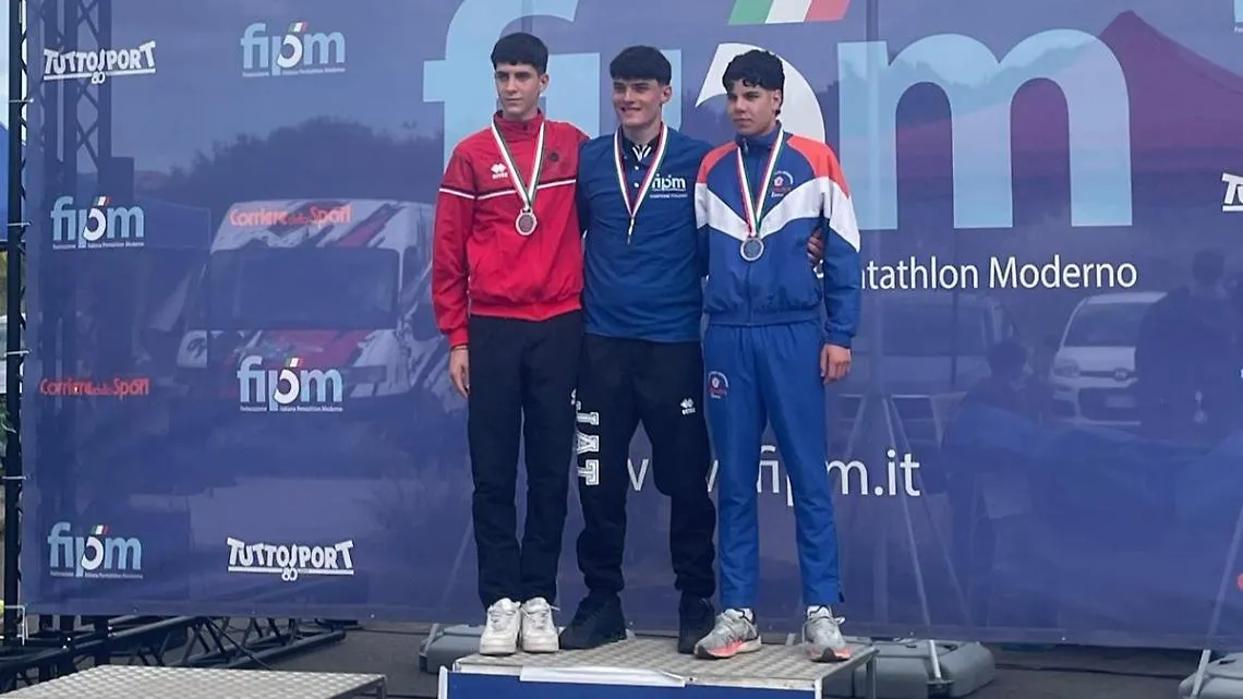 Cossutti sul podio tricolore