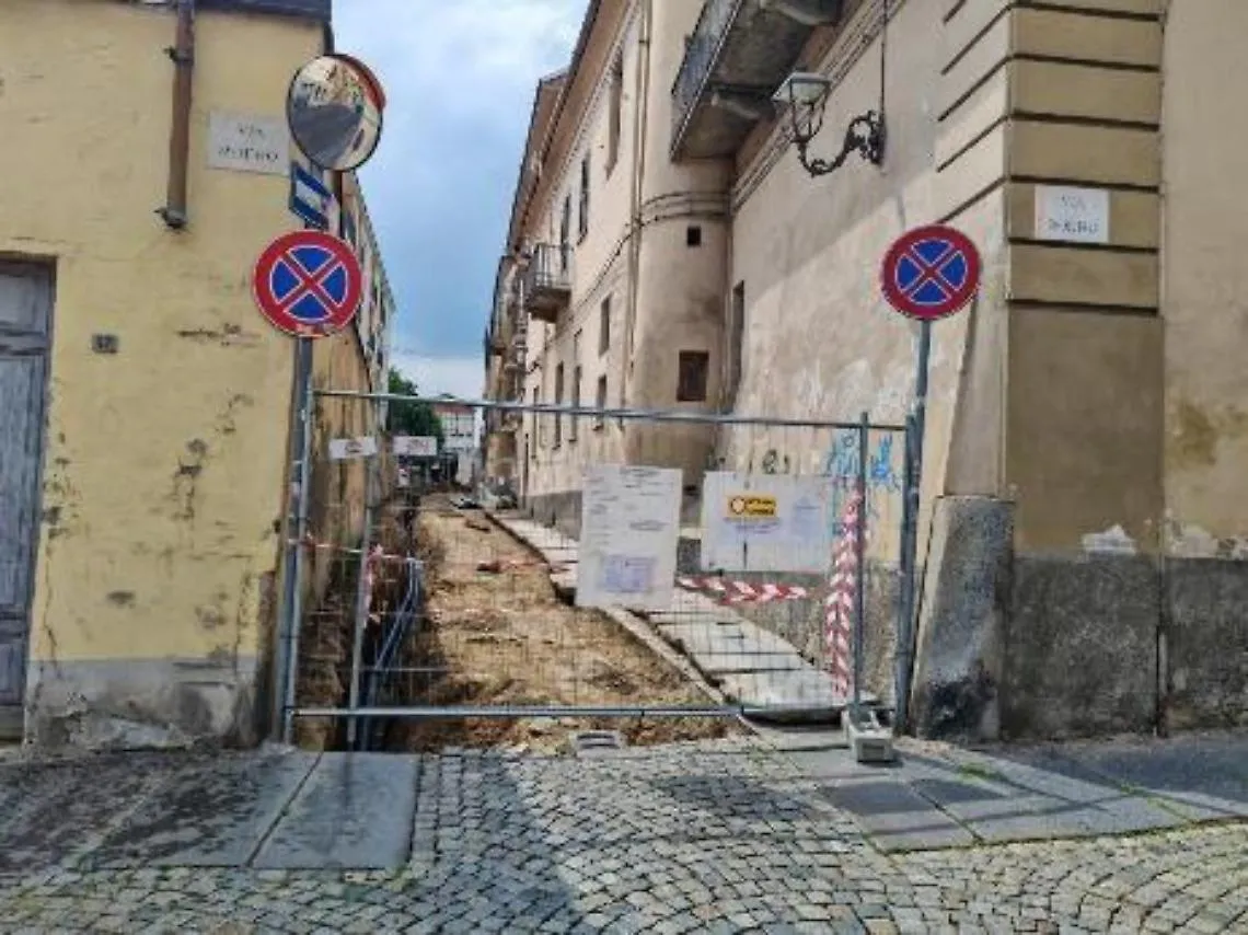 &laquo;Quanto ancora dovranno sopportare i residenti del centro storico?&raquo;