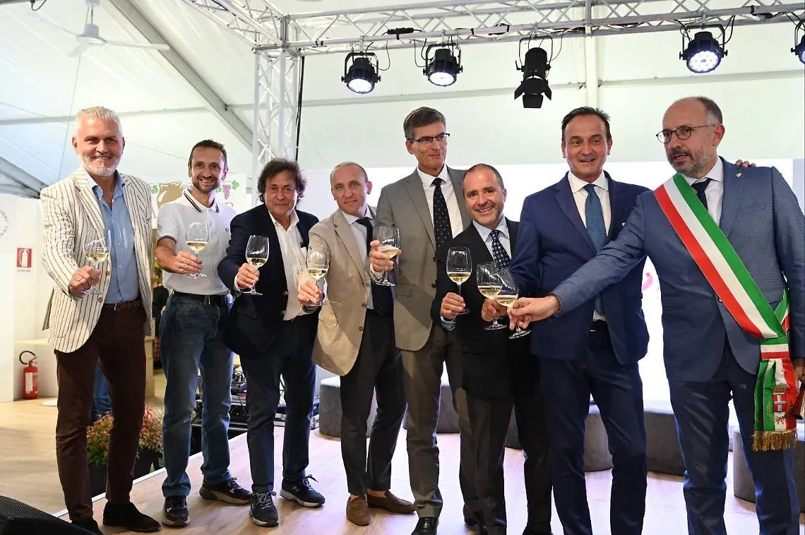 &laquo;La Douja d'Or trasversale ai &ldquo;target&rdquo; di pubblico: interessa agli esperti e ai consumatori occasionali di vino&raquo;