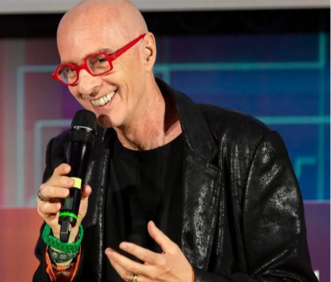 Due serate tra musica e teatro per ricordare Massimo Cotto