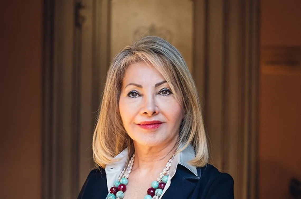 La saggista Adriana Castagnoli parla di temi geopolitici