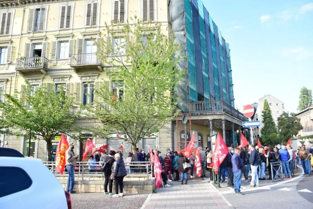 Sit in davanti alla CGIL2