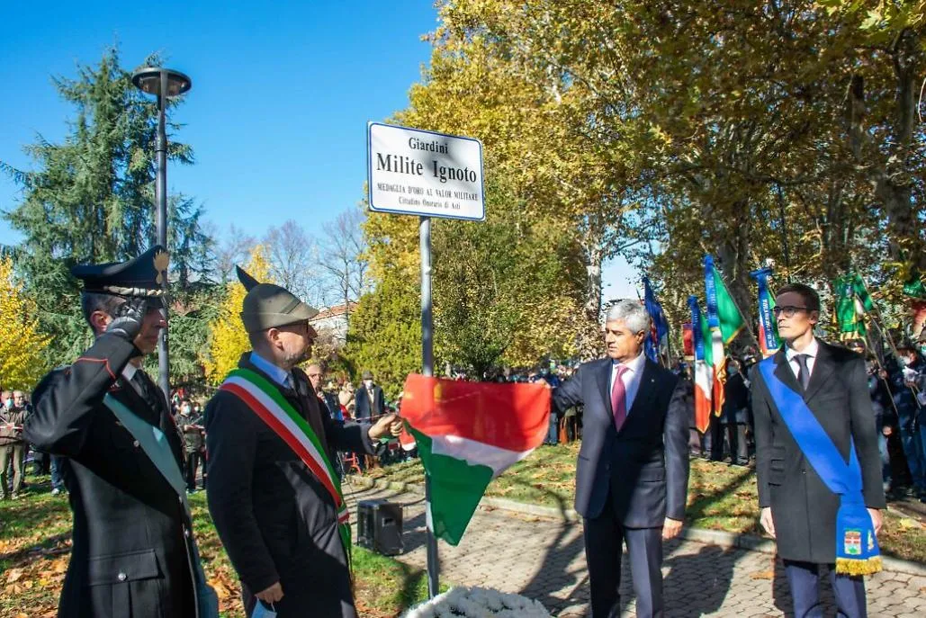 Milite Ignoto e 4 novembre