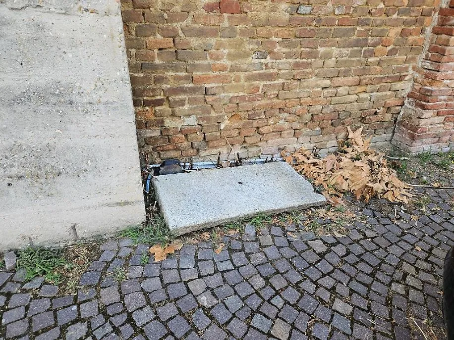 Piazza Castigliano Asti degrado risultato