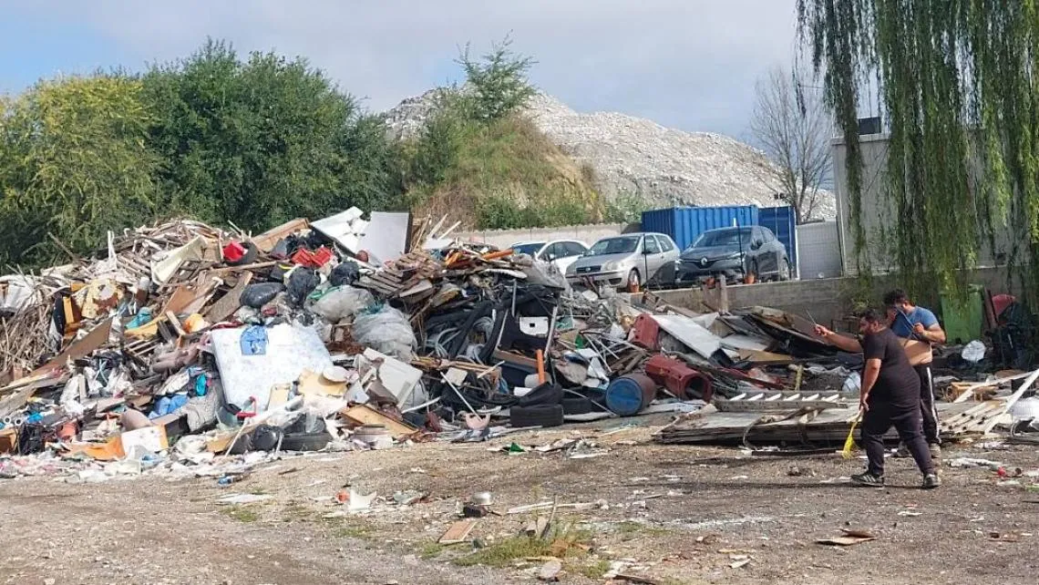 Smantellamento del campo rom di Asti